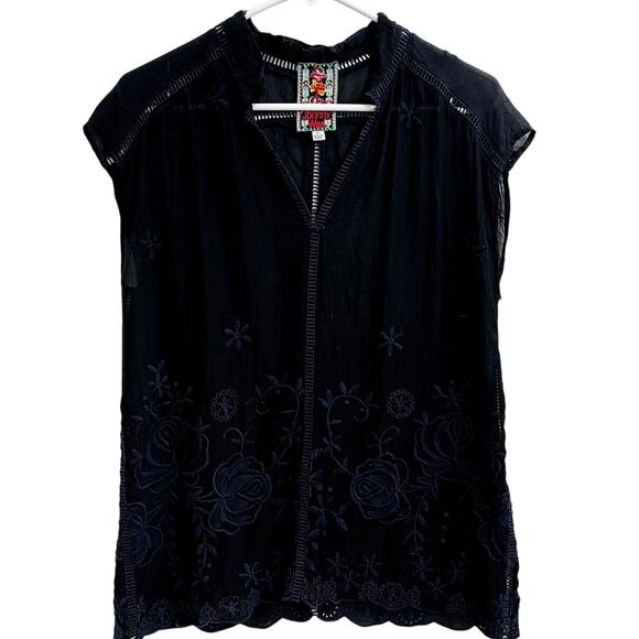 Johnny Was Floral Embroidered Black Navy Tunic Top Size XS Boho Artsy Hippie - Picture 1 of 3
